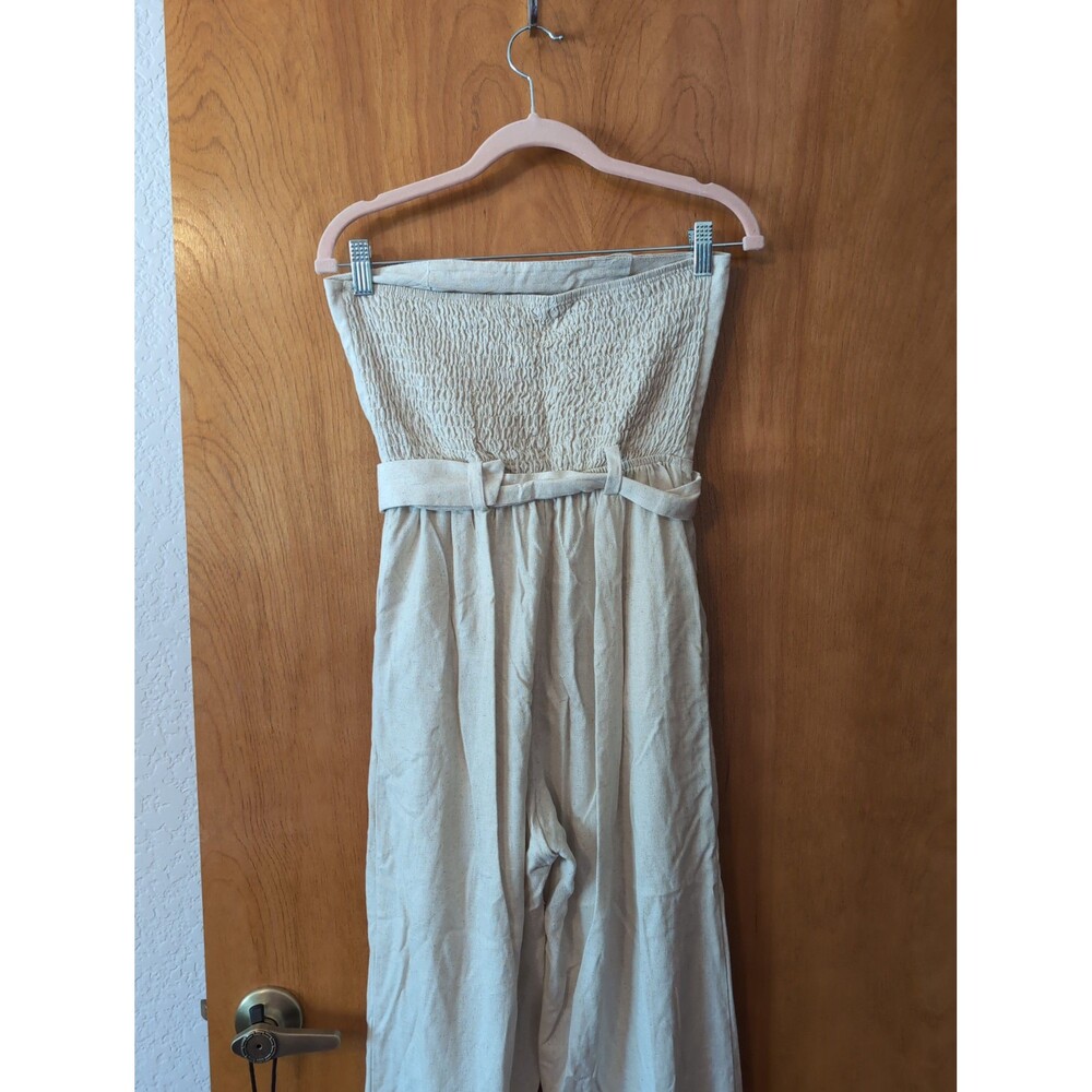 Pant suit romper cream colored size small - Picture 4 of 6